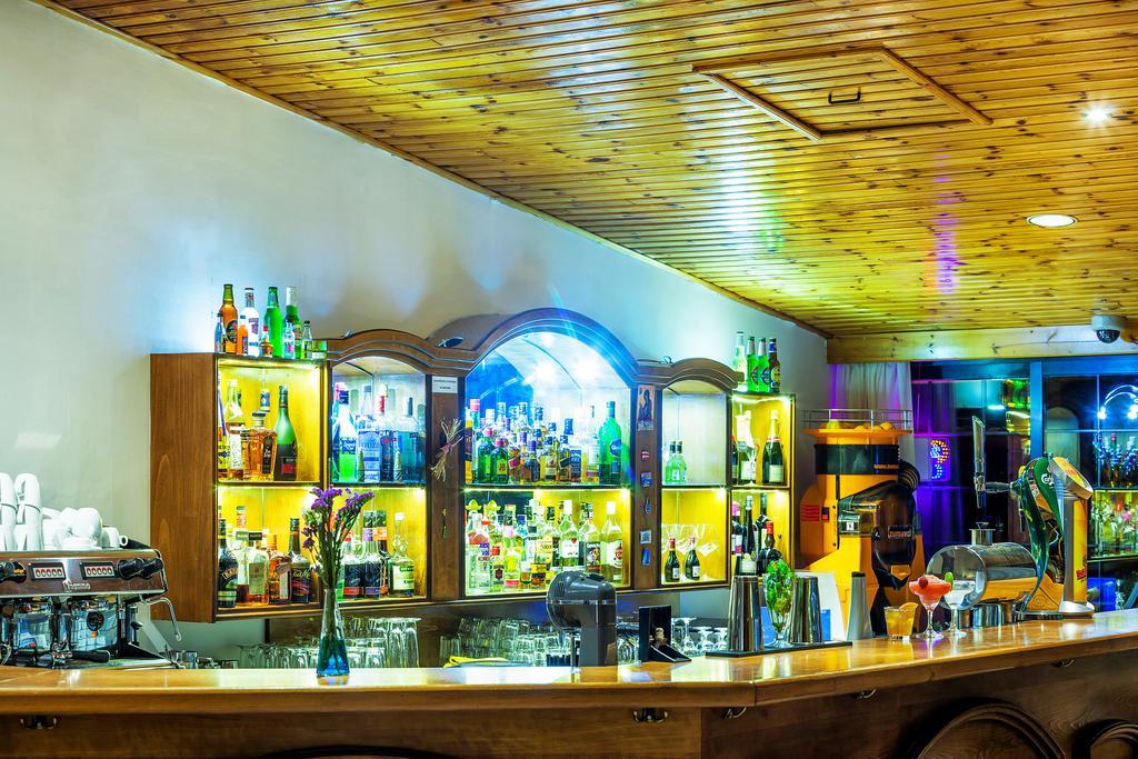 Troodos Hotel & Spa Екстер'єр фото